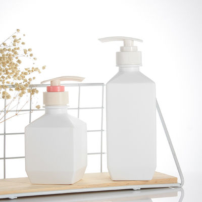 Hotel Bathroom 500ml Cosmetic Shampoo Shower Gel Bottle